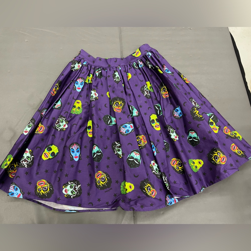 Vixen by Micheline Pitt Purple Ben Cooper Mask Skirt XL